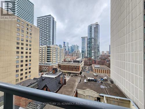 807 - 308 Jarvis Street N, Toronto, ON - Outdoor With Balcony