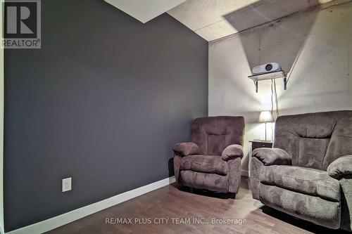 717 - 246 Logan Avenue, Toronto, ON - Indoor Photo Showing Other Room