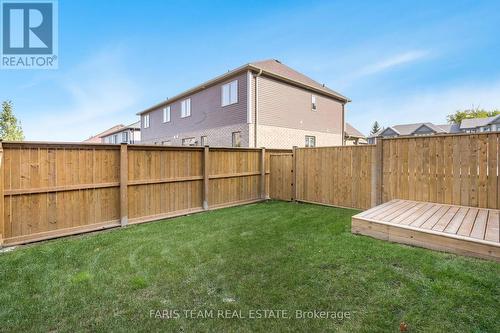 1052 Wright Drive, Midland, ON - Outdoor