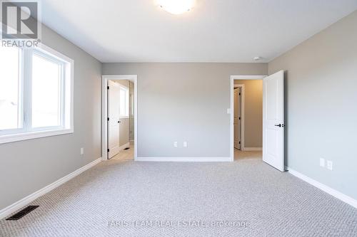 1052 Wright Drive, Midland, ON - Indoor Photo Showing Other Room