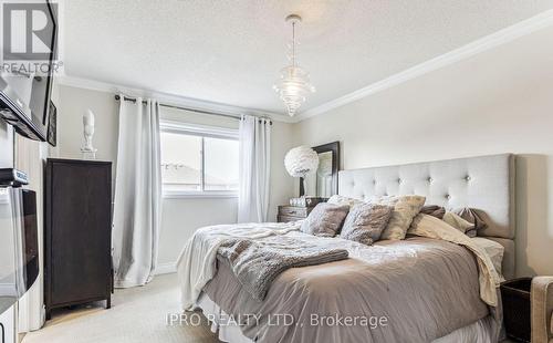 3227 Raindance Crescent, Mississauga, ON - Indoor Photo Showing Bedroom