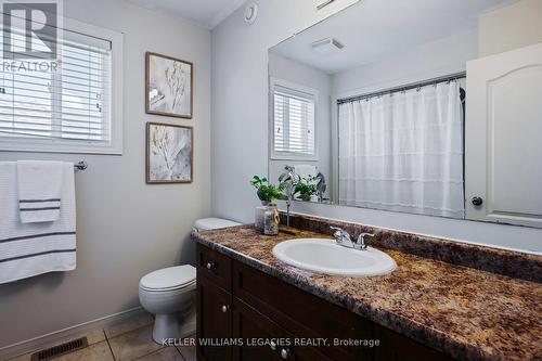 124 Fleming Way, Shelburne, ON - Indoor Photo Showing Bathroom