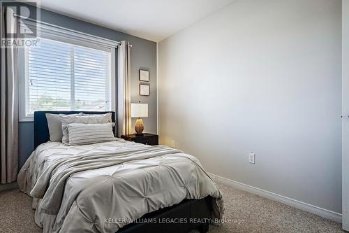 124 Fleming Way, Shelburne, ON - Indoor Photo Showing Bedroom