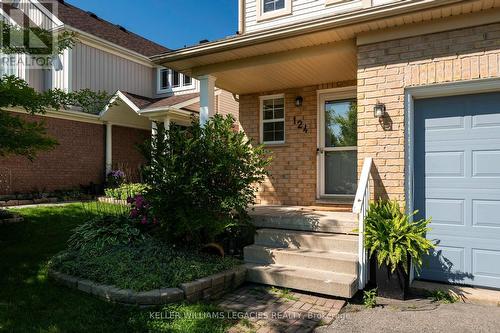 124 Fleming Way, Shelburne, ON - Outdoor With Exterior