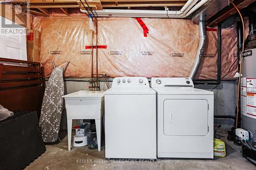 124 Fleming Way, Shelburne, ON - Indoor Photo Showing Laundry Room