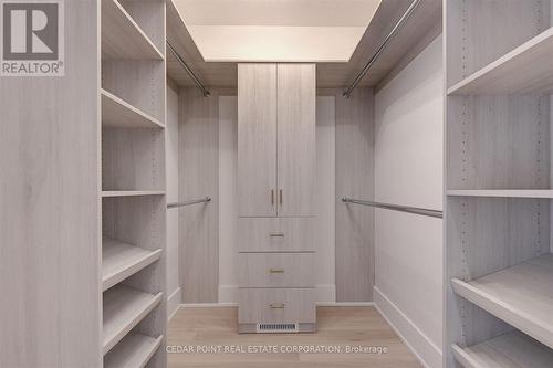 15 Drury Lane, Toronto, ON - Indoor With Storage