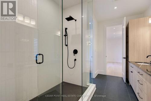 15 Drury Lane, Toronto, ON - Indoor Photo Showing Bathroom