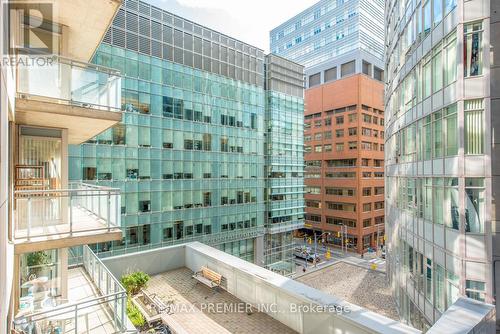 705 - 220 Victoria Street, Toronto, ON - Outdoor With Balcony