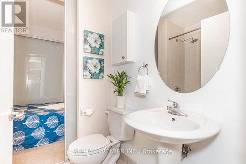 705 - 220 Victoria Street, Toronto, ON - Indoor Photo Showing Bathroom