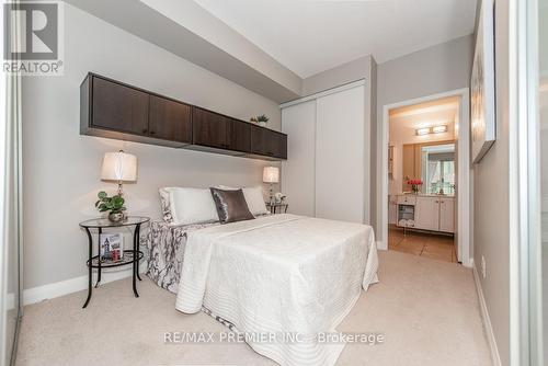 705 - 220 Victoria Street, Toronto, ON - Indoor Photo Showing Bedroom