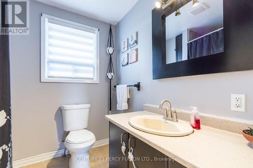 81 Store Street, Quinte West, ON - Indoor Photo Showing Bathroom