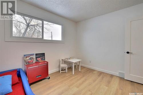 848 Elliott Street, Regina, SK - Indoor