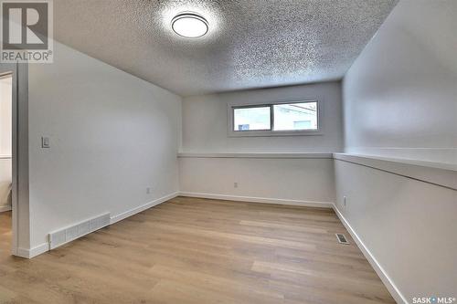 848 Elliott Street, Regina, SK - Indoor Photo Showing Other Room