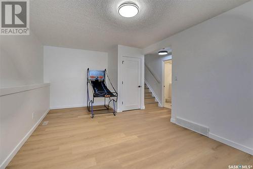 848 Elliott Street, Regina, SK - Indoor Photo Showing Other Room