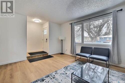 848 Elliott Street, Regina, SK - Indoor