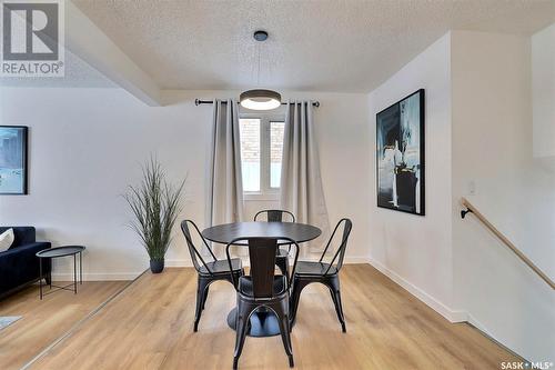 848 Elliott Street, Regina, SK - Indoor Photo Showing Dining Room