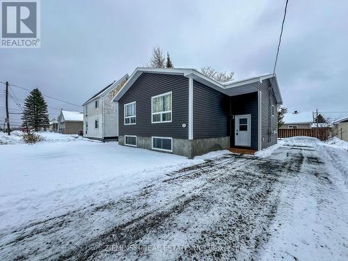 213 Teefy Street, Iroquois Falls, ON - Outdoor