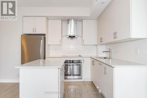 610 - 195 Bonis Avenue, Toronto, ON - Indoor Photo Showing Kitchen With Upgraded Kitchen