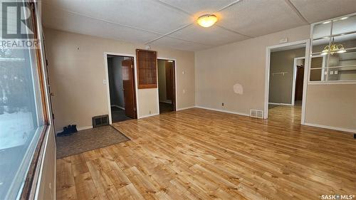 217 9Th Avenue Nw, Swift Current, SK - Indoor Photo Showing Other Room