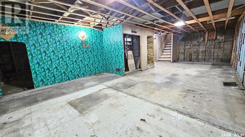 217 9Th Avenue Nw, Swift Current, SK - Indoor Photo Showing Basement