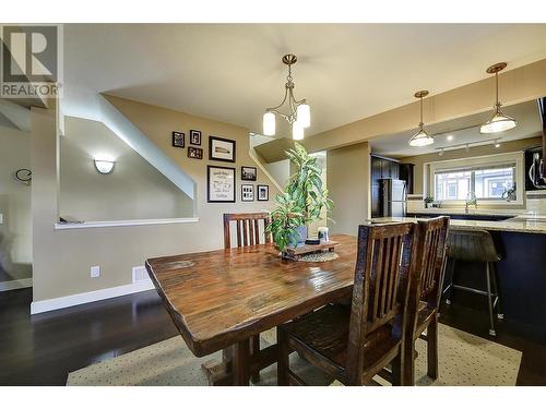 1651 Lynrick Road Unit# 102, Kelowna, BC - Indoor Photo Showing Dining Room