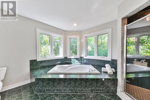 1688 Glenvista Drive W, Oakville (Iroquois Ridge North), ON - Indoor Photo Showing Bathroom