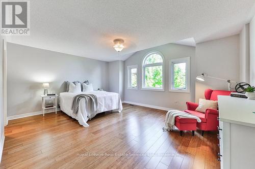 1688 Glenvista Drive, Oakville (Iroquois Ridge North), ON - Indoor Photo Showing Bedroom