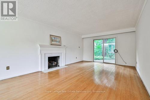 273 Cairncroft Road, Oakville (Eastlake), ON - Indoor Photo Showing Living Room With Fireplace