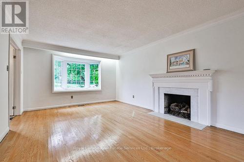 273 Cairncroft Road, Oakville (Eastlake), ON - Indoor Photo Showing Living Room With Fireplace