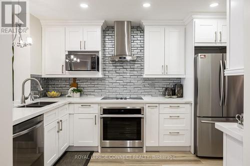 Ph214 - 120 Promenade Circle, Vaughan, ON - Indoor Photo Showing Kitchen With Stainless Steel Kitchen With Double Sink With Upgraded Kitchen