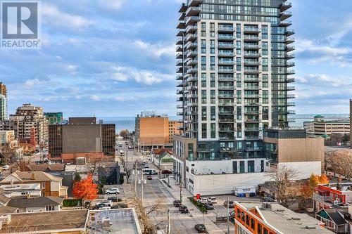 807 - 2025 Maria Street, Burlington (Brant), ON - Outdoor With Facade