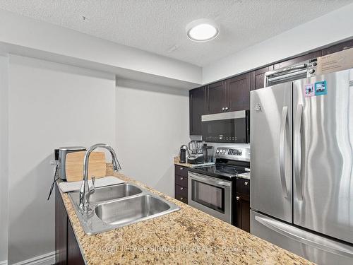 3502-81 Navy Wharf Crt, Toronto, ON - Indoor Photo Showing Kitchen With Stainless Steel Kitchen With Double Sink