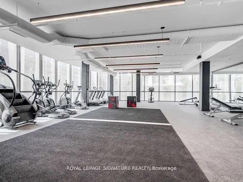 3911-85 Wood St, Toronto, ON - Indoor Photo Showing Gym Room