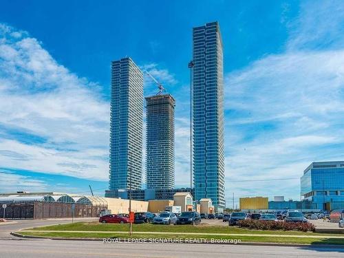 1607-898 Portage Pkwy, Vaughan, ON - Outdoor With Facade