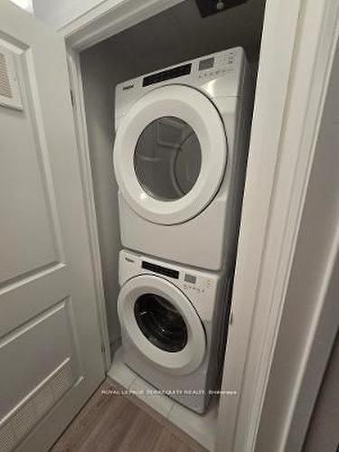 522-11750 Ninth Line, Whitchurch-Stouffville, ON - Indoor Photo Showing Laundry Room