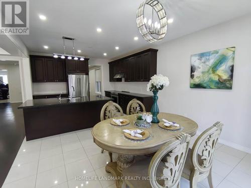 79 Forest Edge Crescent, East Gwillimbury, ON - Indoor Photo Showing Dining Room