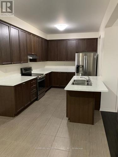 70 Loftsmoor Drive, Brampton, ON - Indoor Photo Showing Kitchen With Double Sink