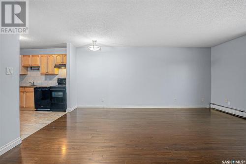 401 522 X Avenue S, Saskatoon, SK - Indoor