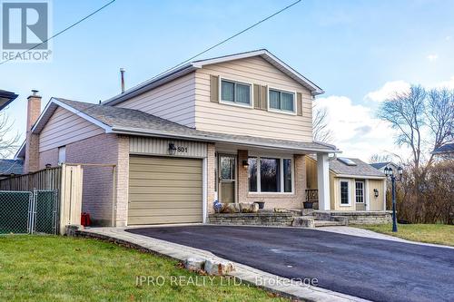 Upper - 801 Batory Avenue, Pickering, ON - Outdoor With Facade