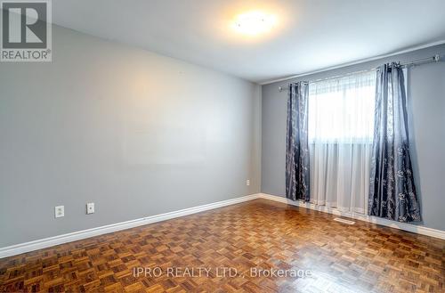 Upper - 801 Batory Avenue, Pickering, ON - Indoor Photo Showing Other Room