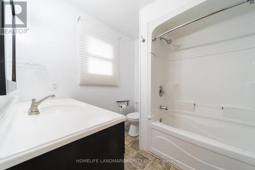 1606 Norwill Crescent, Oshawa, ON - Indoor Photo Showing Bathroom