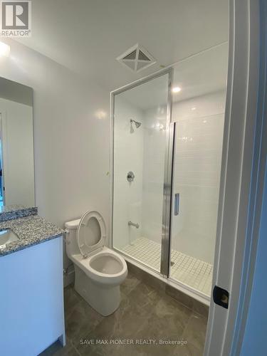 305 - 2333 Khalsa Gate, Oakville, ON - Indoor Photo Showing Bathroom