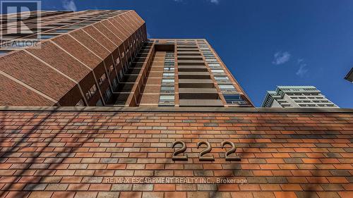 305 - 222 Jackson Street W, Hamilton, ON - Outdoor