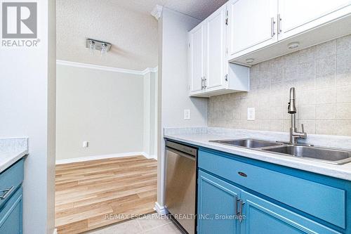 305 - 222 Jackson Street W, Hamilton, ON - Indoor Photo Showing Kitchen With Double Sink