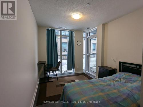 109 - 251 Manitoba Street, Toronto, ON - Indoor Photo Showing Bedroom