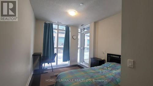 109 - 251 Manitoba Street, Toronto, ON - Indoor Photo Showing Bedroom