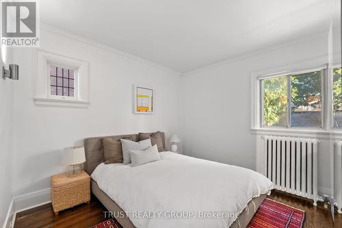 17 Indian Grove, Toronto, ON - Indoor Photo Showing Bedroom