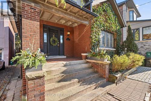 17 Indian Grove, Toronto, ON - Outdoor