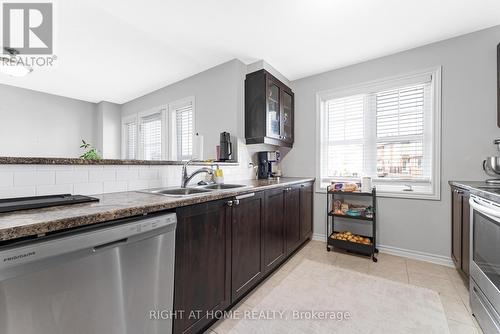 74 Feathertop Lane, Ottawa, ON - Indoor Photo Showing Kitchen With Double Sink