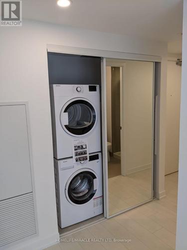 2906 - 19 Western Battery Road, Toronto, ON - Indoor Photo Showing Laundry Room